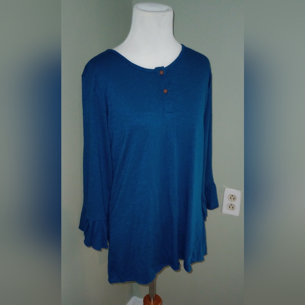 NWOT Dark teal Women's blouse Size S small